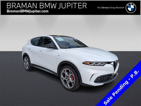 Used 2024 Alfa Romeo Tonale Ti image 2