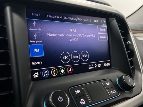 Used 2020 GMC Acadia SLE image 13