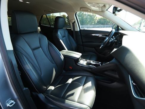 Used 2023 Buick Envision Essence image 30