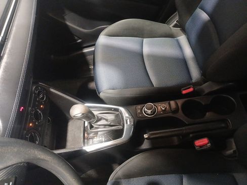 Used 2017 Toyota Yaris iA image 11