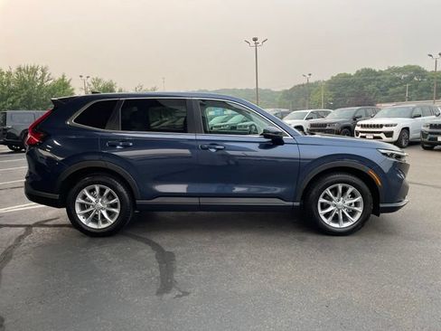 Used 2024 Honda CR-V EX-L image 4