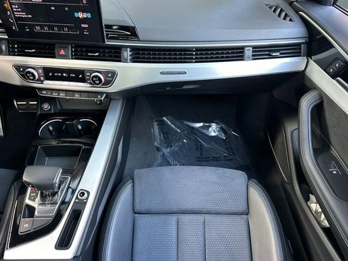 Used 2022 Audi A4 2.0T Premium Plus w/ Premium Plus Package image 29