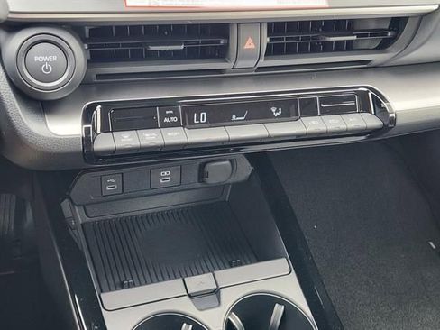 New 2026 Toyota Prius LE image 14