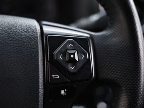 Used 2019 Toyota Tacoma TRD Sport image 37