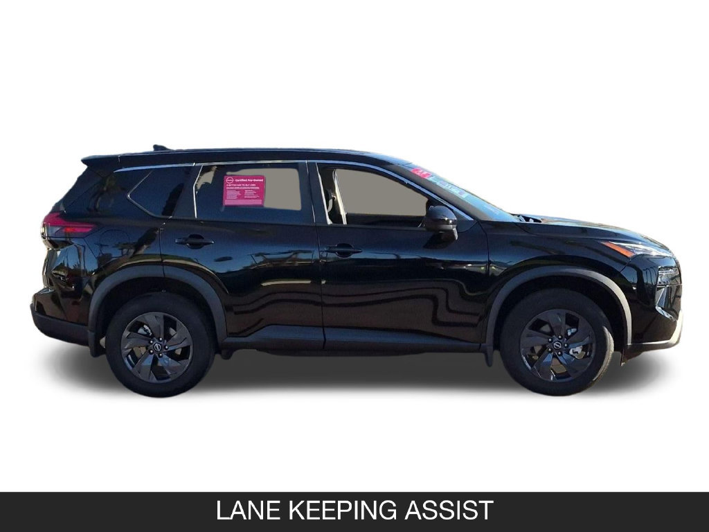 Certified 2026 Nissan Rogue SV FWD image 6