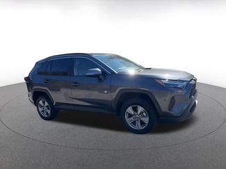 Used 2025 Toyota RAV4 XLE video 2