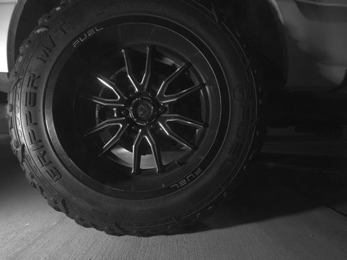 Used 2019 Ford F150 XLT image 15