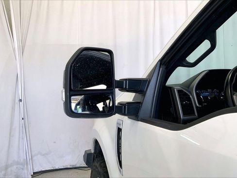 Used 2022 Ford F250 Lariat w/ Lariat Ultimate Package AWD/4WD image 10