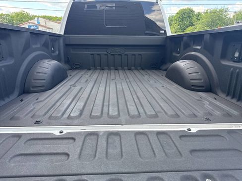 Used 2017 Ford F250 Lariat w/ Chrome Package AWD/4WD image 22