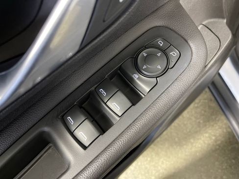 Used 2019 GMC Terrain SLE w/ Black Edition image 18