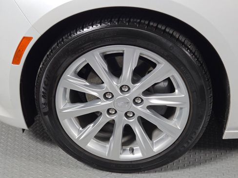 Used 2024 Cadillac CT5 Luxury RWD image 9