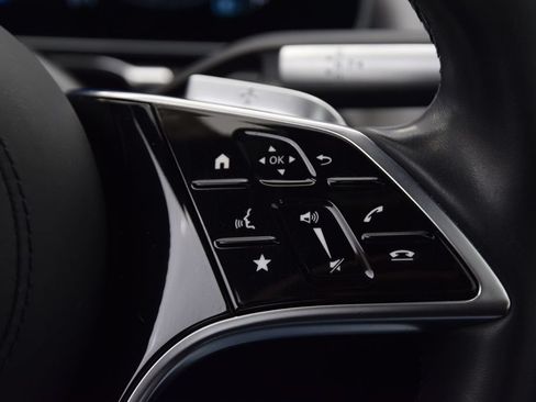 Certified 2023 Mercedes-Benz S 500 4MATIC image 24