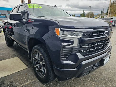 Used 2022 Chevrolet Silverado 1500 RST AWD/4WD image 6