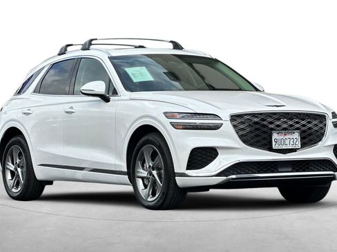 Used 2026 Genesis GV70 2.5T Select image 10