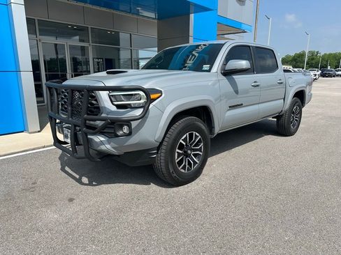Used 2021 Toyota Tacoma 2WD Double Cab image 1
