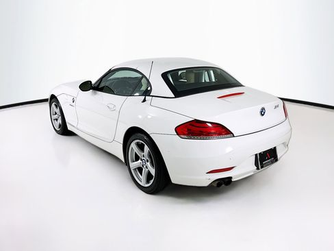 Used 2011 BMW Z4 sDrive30i RWD image 6