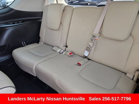 Used 2023 Nissan Armada Platinum w/ Captain's Chairs Package RWD image 14