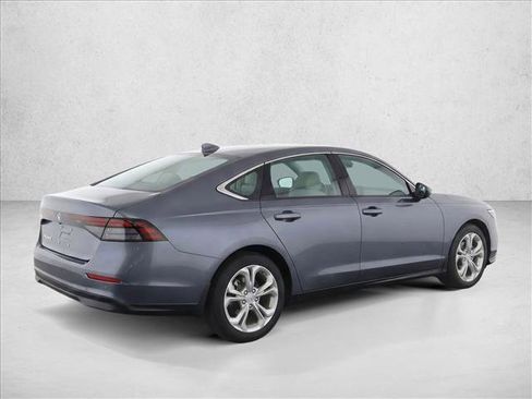 Certified 2023 Honda Accord LX image 7