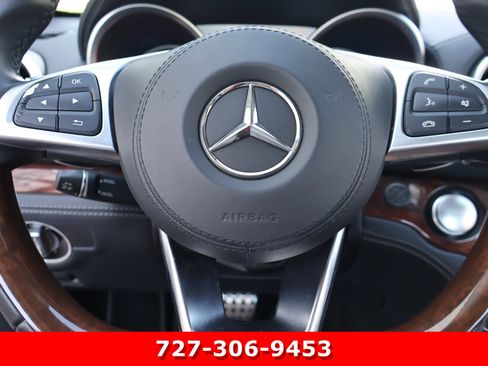 Used 2017 Mercedes-Benz SL 550 image 23