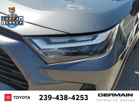 Used 2022 Toyota RAV4 XLE Premium AWD/4WD image 15