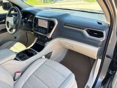 Used 2023 GMC Acadia Denali FWD image 13