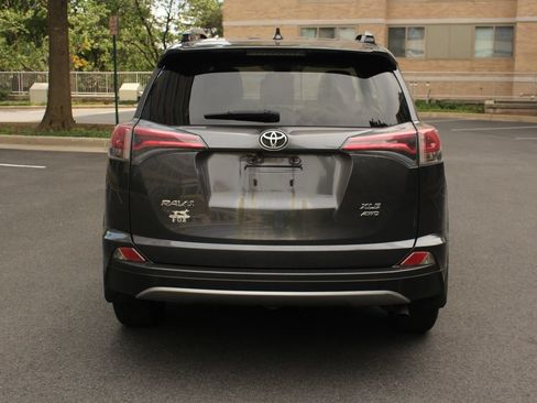 Used 2017 Toyota RAV4 XLE w/ All Weather Liner Package AWD/4WD image 8