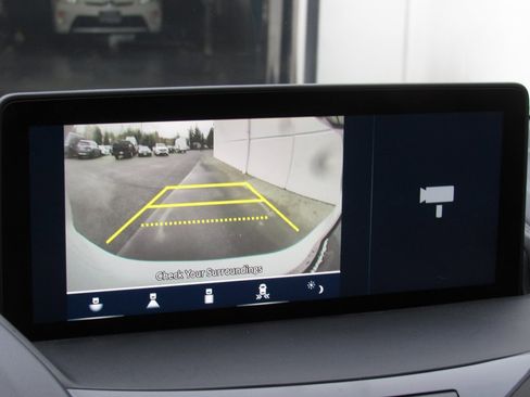 Used 2024 Acura RDX w/ Technology Package image 34