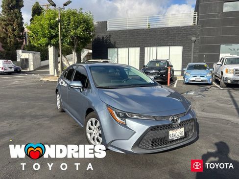 Used 2022 Toyota Corolla LE FWD image 1
