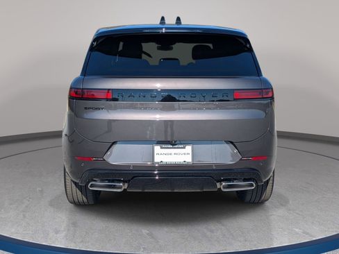 New 2026 Land Rover Range Rover Sport Dynamic SE AWD/4WD image 6