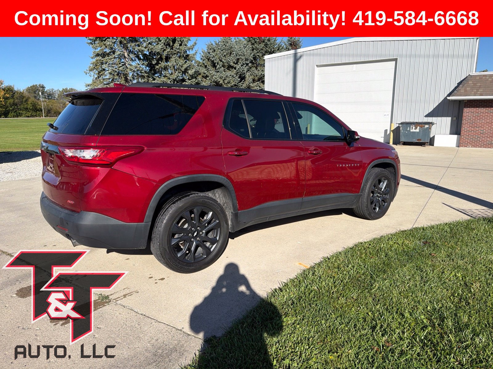 Used 2020 Chevrolet Traverse RS FWD image 2