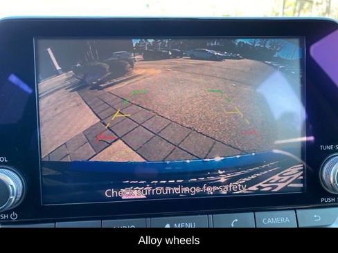 Used 2022 Nissan Altima 2.5 SR image 13