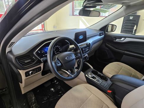Used 2021 Ford Escape SE AWD/4WD image 19