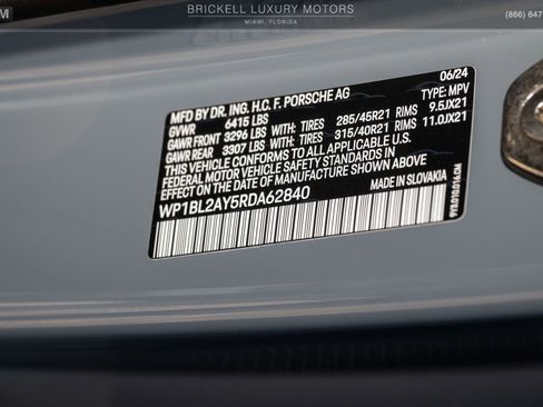 Used 2024 Porsche Cayenne S image 45