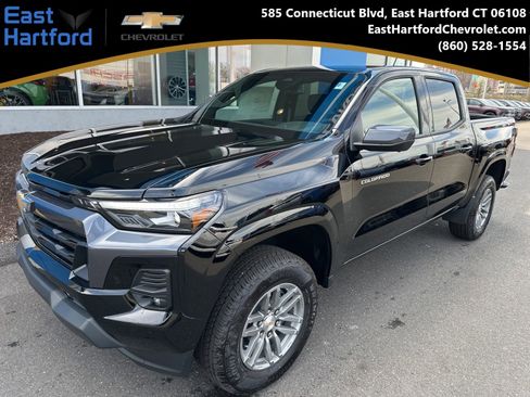 New 2026 Chevrolet Colorado LT w/ LT Convenience Package AWD/4WD image 1
