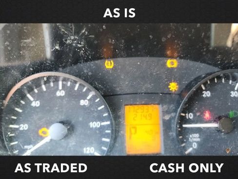 Used 2013 Mercedes-Benz Sprinter 2500 image 9