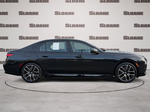 Certified 2025 BMW i7 eDrive50 w/ M Sport Package image 6