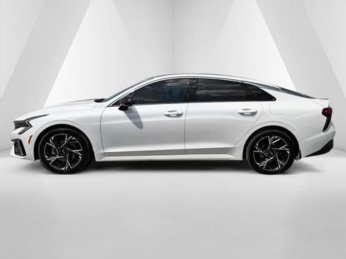 Used 2025 Kia K5 GT-Line w/ GT-Line Premium Package FWD image 4