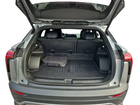 Used 2026 Chevrolet Blazer EV LT FWD image 19