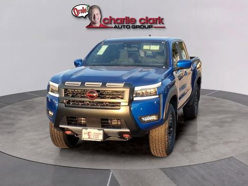 New 2026 Nissan Frontier PRO-4X w/ Tow Package AWD/4WD image 7