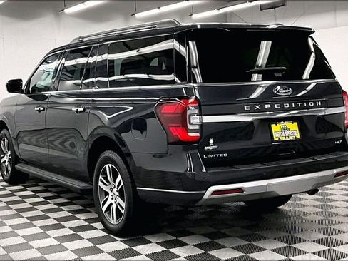 Used 2024 Ford Expedition Max Limited image 3