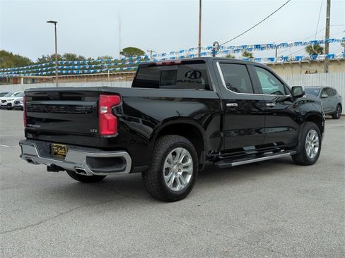 Used 2025 Chevrolet Silverado 1500 LTZ image 4