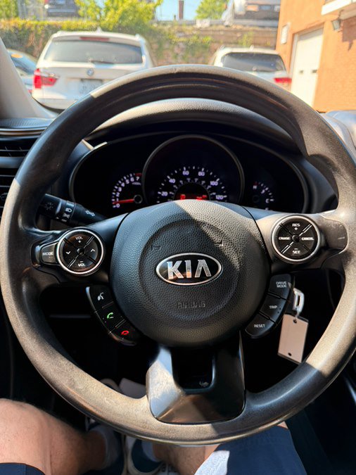 Used 2019 Kia Soul FWD image 13