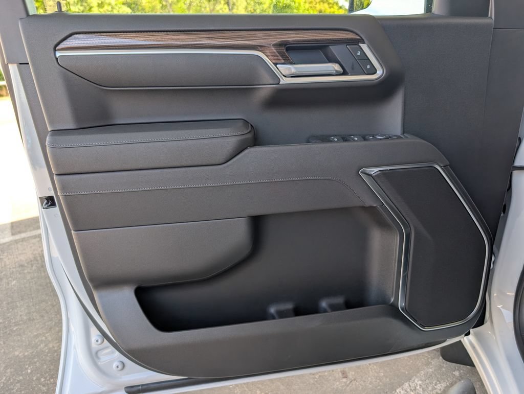 New 2026 Chevrolet Silverado 1500 RST w/ RST Select Package RWD image 12