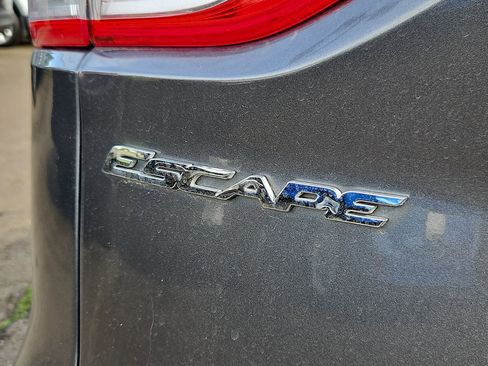 Used 2015 Ford Escape SE image 27