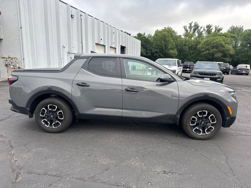 Used 2023 Hyundai Santa Cruz SEL w/ Cargo Package AWD/4WD image 11