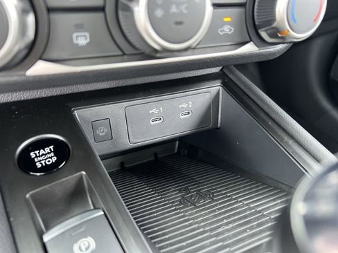 New 2025 Nissan Kicks SV w/ SV Premium Package image 20