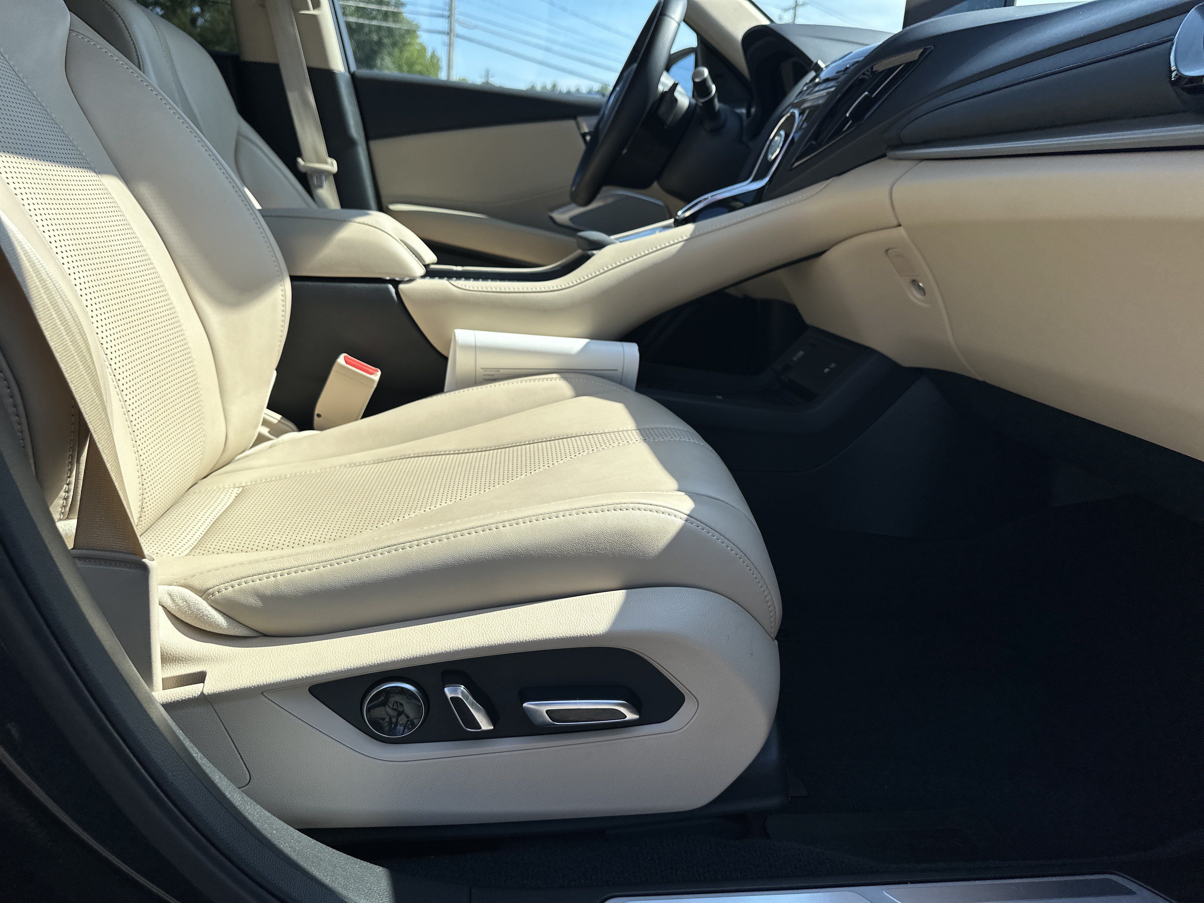 Certified 2023 Acura RDX w/ Technology Package AWD/4WD image 15