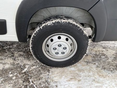 Used 2021 RAM ProMaster 2500 image 11