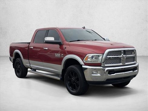 Used 2015 RAM 3500 Laramie AWD/4WD image 3