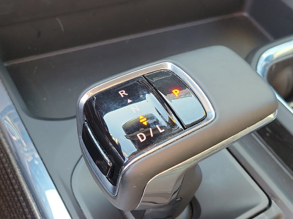Used 2023 Chevrolet Silverado 1500 RST AWD/4WD image 32